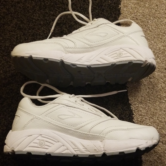 New Balance/Brooks - 8.5 - Addiction Walker - Picture 3 of 8